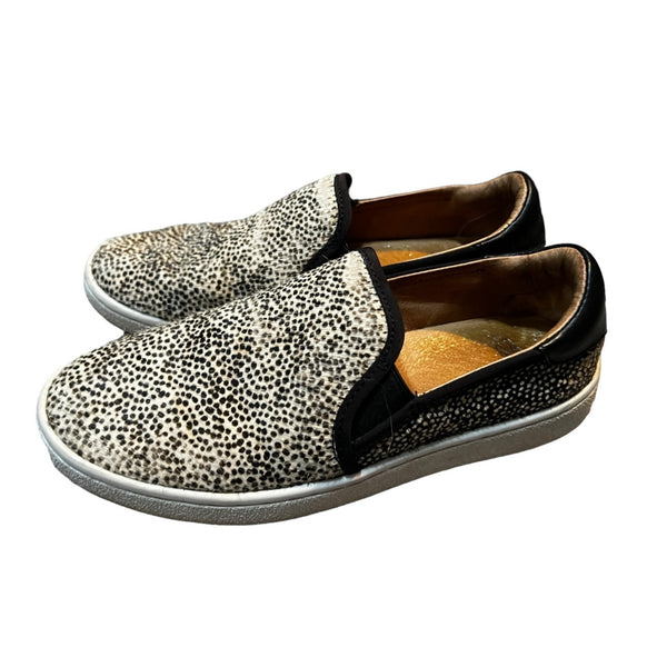 Ugg Animal Fur Print Low Rise Sneakers Sz 5 Womens Tan & Black Flats 1019218