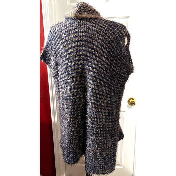 Womens Woven Wide Knit Fuzzy Reversible Cardigan Unsized Fits Appx L/XL