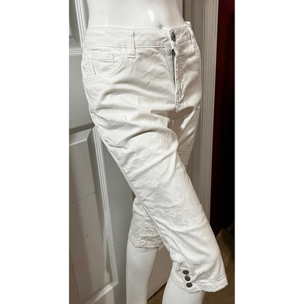 Baccini White Cropped Pants Womens Sz 8 with Side Buttons on Legs