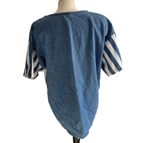 Vintage Striped Denim T Shirt Sz Medium Womens Blue & White Short Sleeve