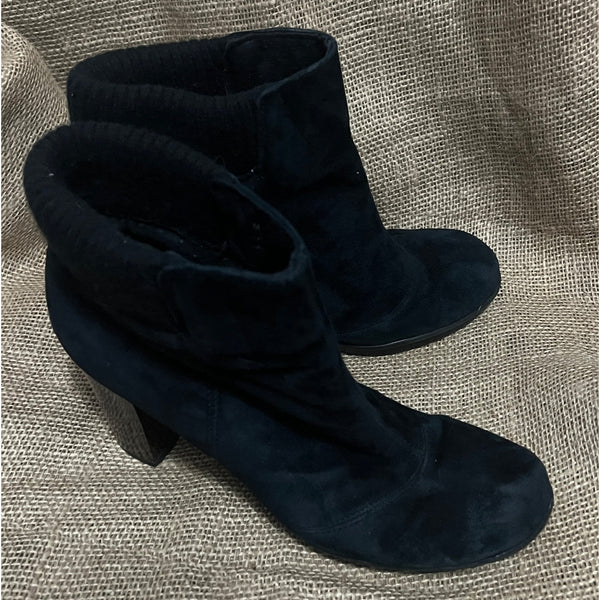 Kenneth Cole Black Suede Ankle Boots Sz 8 Chunky Heel Womens