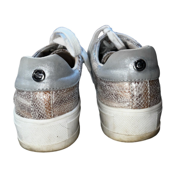 Guess Los Angeles GG Primly 2 Gold & Silver Sparkle Sneakers Sz 7.5 Womens Lace Up