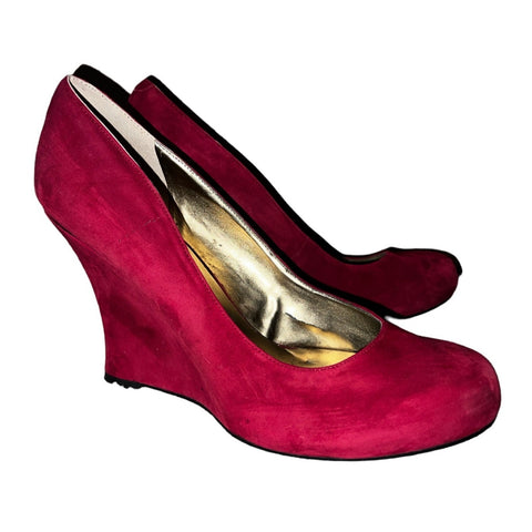 Nine West NWBEEOUT Red Suede Leather Wedge Heels Sz 10.5 M Womens Round Closed Toe 4" Heel