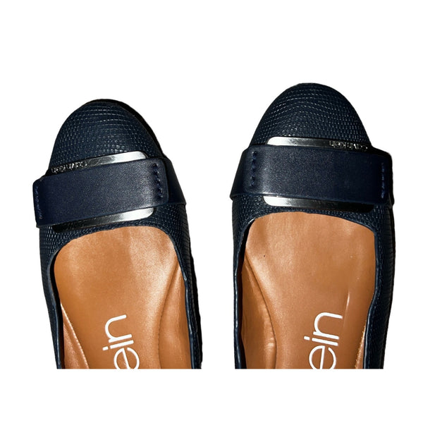 Calvin Klein Oneta Leather Flat with Top Buckle Sz 7.5 Womens Navy Blue