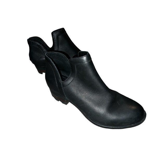 Sorel Blackn NL3160 Leather Heeled Ankle Boots 8.5 Womens Black 1.5" Chunky Heel Leather