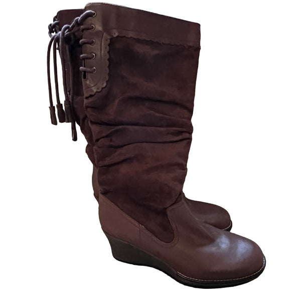 Bare Traps Fortune Knee High Wedge Heel Boots Sz 8 M Brown Leather Lace Back with Side Zipper