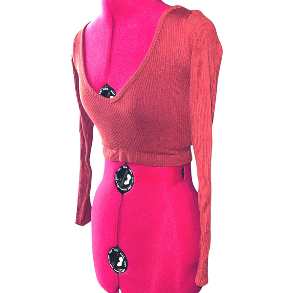 aerie Out From Under Textured Long Sleeve Cropped V Neck Shirt Sz Small Orange Womens