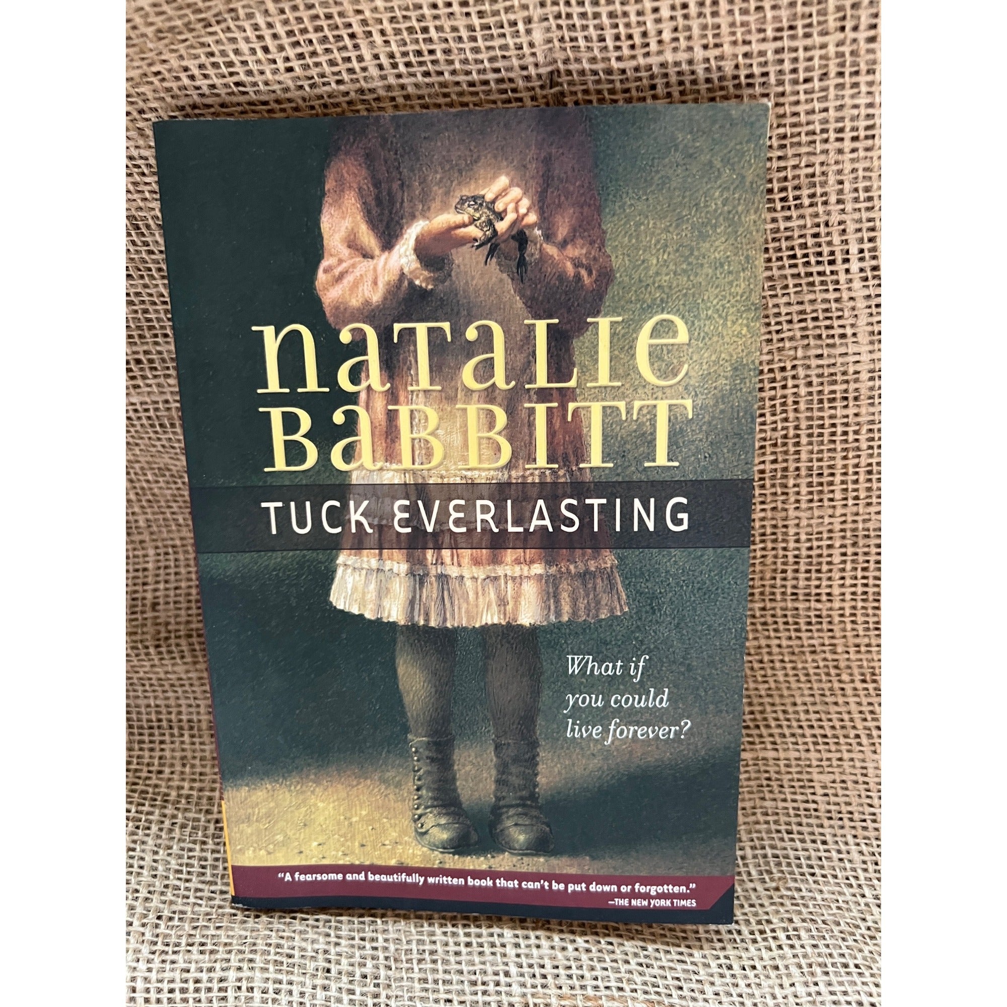 Tuck Everlasting by Natalie Babbit, Paperback, Young Adult